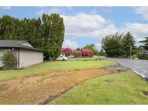 2097 Lewis River Road Woodland WA 98674