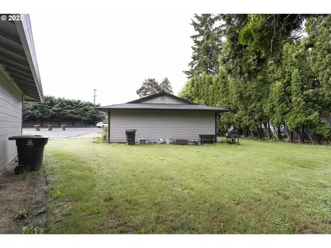 2097 Lewis River Road Woodland WA 98674
