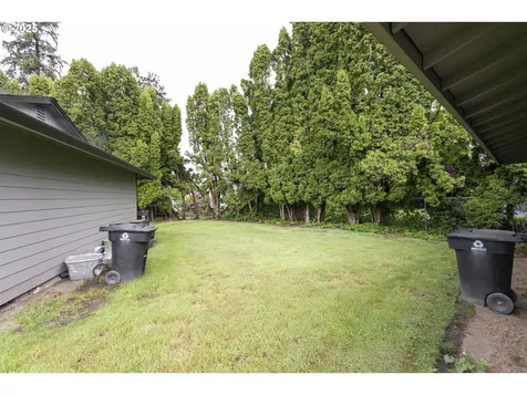 2097 Lewis River Road Woodland WA 98674