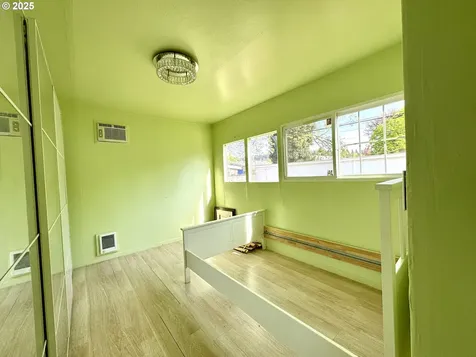 8110 NE Wygant Street Portland OR 97218