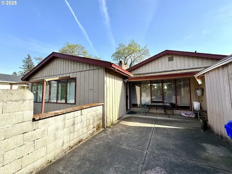8110 NE Wygant Street Portland OR 97218