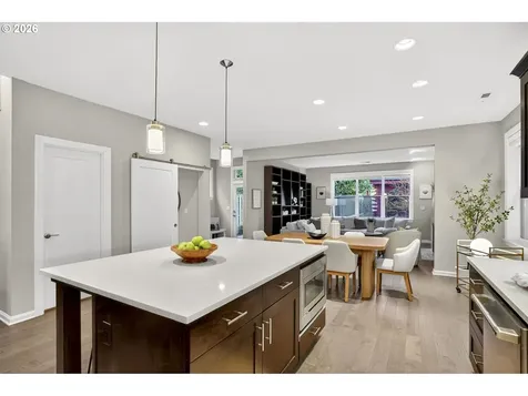 6123 NE 34th Avenue Portland OR 97211