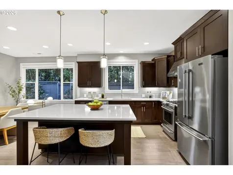 6123 NE 34th Avenue Portland OR 97211