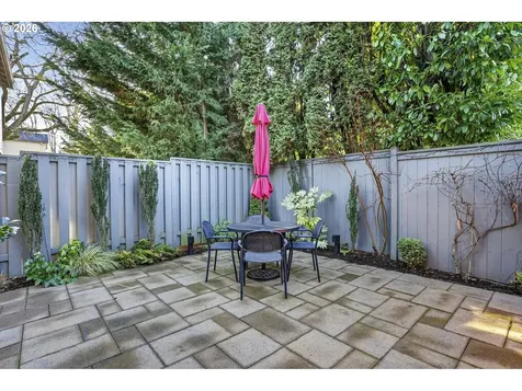 6123 NE 34th Avenue Portland OR 97211