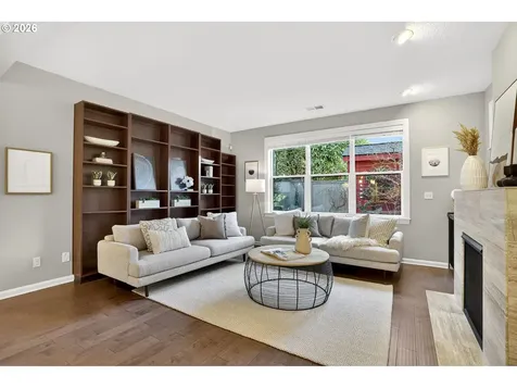 6123 NE 34th Avenue Portland OR 97211