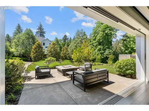 1510 S Buddington Street Portland OR 97219