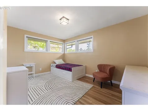 1198 Winsor Avenue North Bend OR 97459