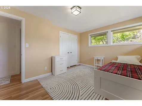 1198 Winsor Avenue North Bend OR 97459