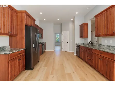 557 Shearwater Circle Bandon OR 97411