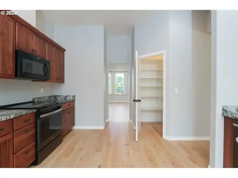 557 Shearwater Circle Bandon OR 97411