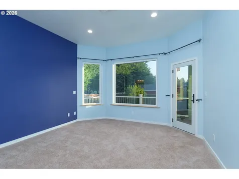 557 Shearwater Circle Bandon OR 97411