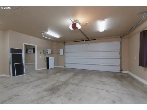 557 Shearwater Circle Bandon OR 97411