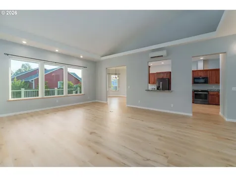 557 Shearwater Circle Bandon OR 97411