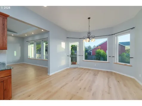557 Shearwater Circle Bandon OR 97411