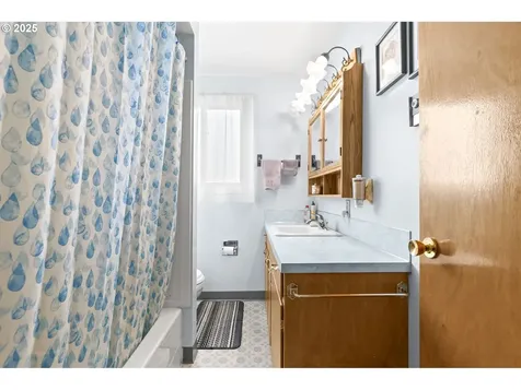 1120 N Lupine Court Canby OR 97013