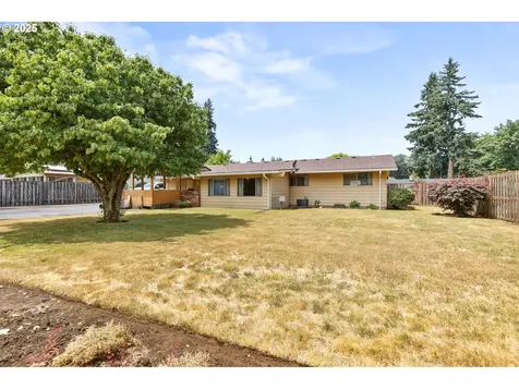 1120 N Lupine Court Canby OR 97013