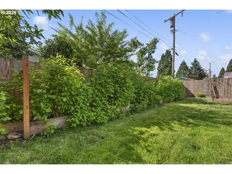 114 Hayden Bridge Way Springfield OR 97477