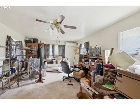 352 N Bertelsen Road Eugene OR 97402