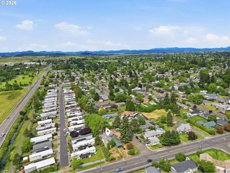 352 N Bertelsen Road Eugene OR 97402