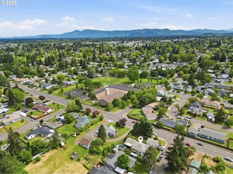 352 N Bertelsen Road Eugene OR 97402