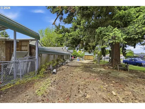 352 N Bertelsen Road Eugene OR 97402