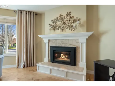 10350 SW Greenleaf Terrace Portland OR 97224