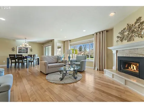 10350 SW Greenleaf Terrace Portland OR 97224