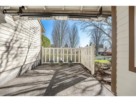 10350 SW Greenleaf Terrace Portland OR 97224