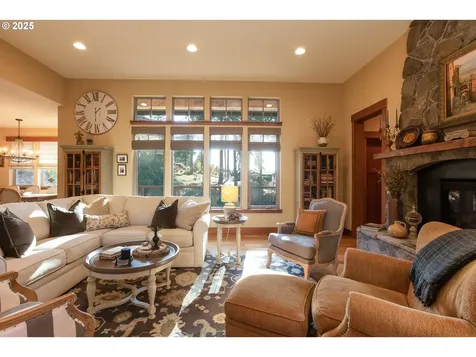 1241 Fruit Valley Lane White Salmon WA 98672