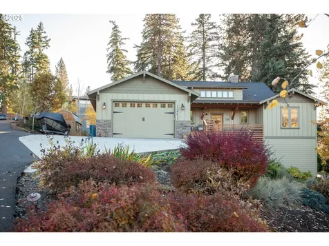 1241 Fruit Valley Lane White Salmon WA 98672