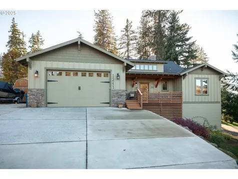 1241 Fruit Valley Lane White Salmon WA 98672