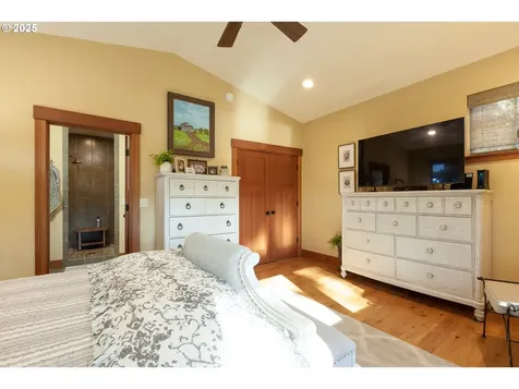 1241 Fruit Valley Lane White Salmon WA 98672