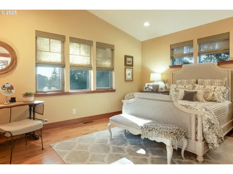 1241 Fruit Valley Lane White Salmon WA 98672