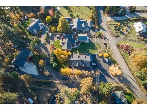 1241 Fruit Valley Lane White Salmon WA 98672