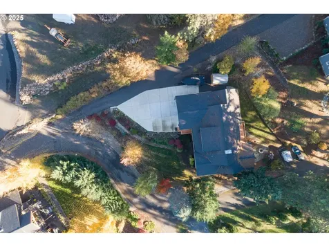 1241 Fruit Valley Lane White Salmon WA 98672