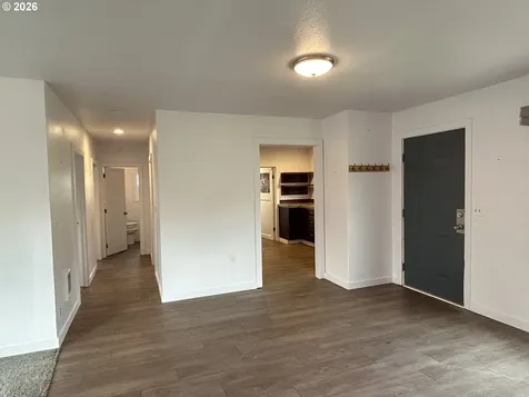1764 Old Town Loop Road Oakland OR 97462