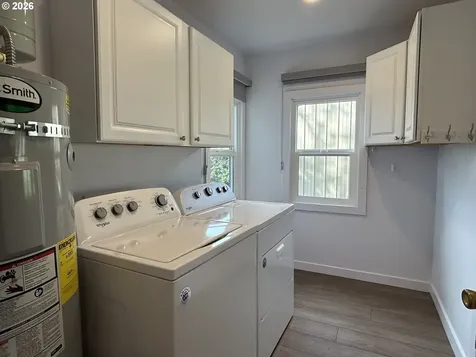 1764 Old Town Loop Road Oakland OR 97462
