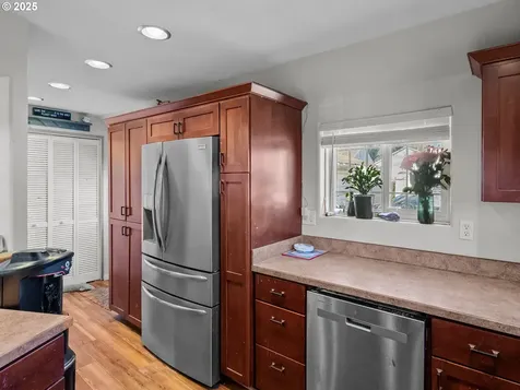247 NE Yamhill Street Sheridan OR 97378