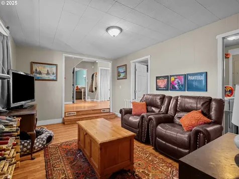 247 NE Yamhill Street Sheridan OR 97378