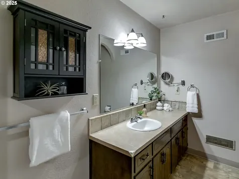 29394 NE Kelly Road Yacolt WA 98675