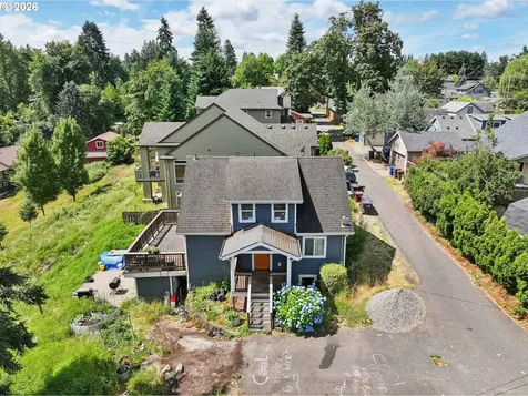 1612 12th Street Oregon City OR 97045
