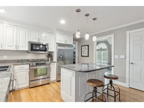 11215 SW Chickadee Terrace Beaverton OR 97007