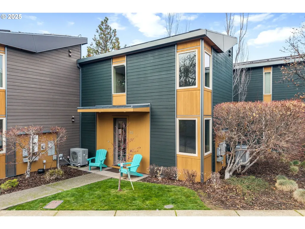 22 Mosier Creek Place Mosier OR 97040