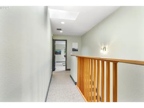22 Mosier Creek Place Mosier OR 97040