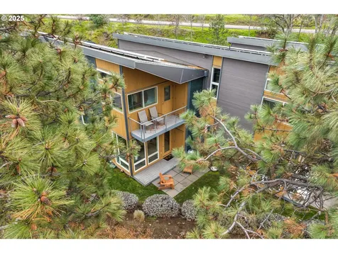 22 Mosier Creek Place Mosier OR 97040