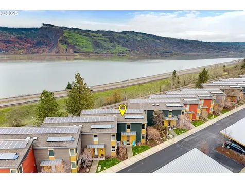 22 Mosier Creek Place Mosier OR 97040