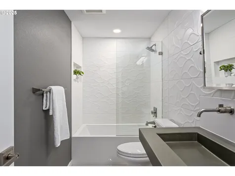 2617 SE Spyglass Drive Vancouver WA 98683