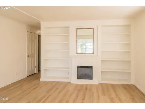 4601 SW Coast Avenue Lincoln City OR 97367