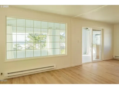 4601 SW Coast Avenue Lincoln City OR 97367