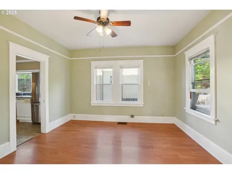 519 Roosevelt Street Oregon City OR 97045